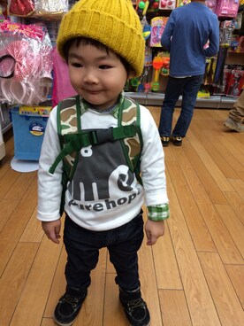 「abcd（ナシ）のアイテム（バックパック/リュック）」を使った、RIIkunさん（キッズ・90cm）の冬コーディネート