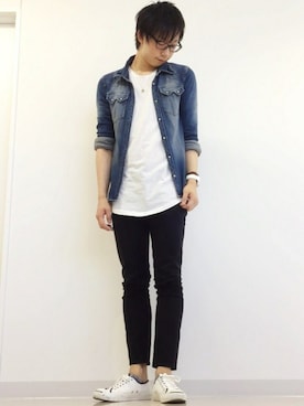 「AKM（エイケイエム）のアイテム（アナログ腕時計）」を使った、ひかるんさん（メンズ・180cm）の夏コーディネート