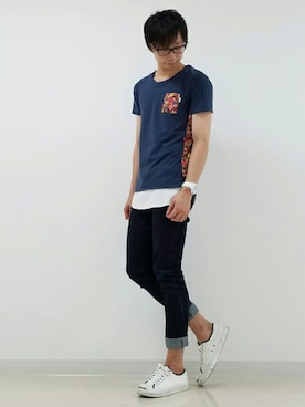 「AKM（エイケイエム）のアイテム（アナログ腕時計）」を使った、ひかるんさん（メンズ・180cm）の夏コーディネート