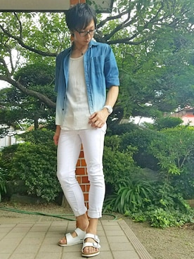 「AKM（エイケイエム）のアイテム（アナログ腕時計）」を使った、ひかるんさん（メンズ・180cm）の秋コーディネート