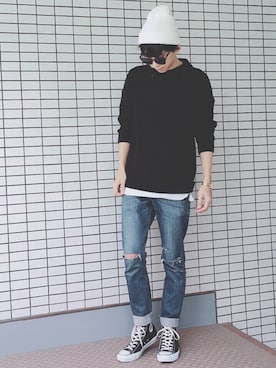 「GU（ジーユー）のアイテム（ニット/セーター、ブラック系）」を使った、ヤマダ コウキさん（メンズ・178cm）の冬コーディネート