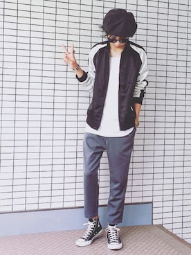 「EMODA（エモダ）の【SHARED】EASY TROUSERS（その他パンツ、グレー系）」を使った、ヤマダ コウキさん（メンズ・178cm）の秋コーディネート