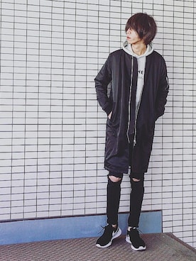 「EMODA（エモダ）のアイテム（MA-1）」を使った、ヤマダ コウキさん（メンズ・178cm）の秋コーディネート