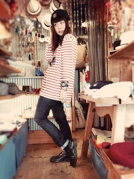 「マーチン」｜「アイテム（アナログ腕時計）」を使った、sumiyoさん（レディース・163cm）の秋コーディネート