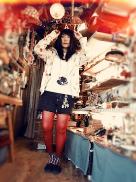 「Design Tshirts Store graniph（デザイン　ティーシャツ　ストア　グラニフ）のアイテム（トップス）」を使った、sumiyoさん（レディース・163cm）の秋コーディネート