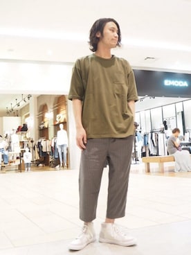 「HAMNETT（ハムネット）のアイテム（パンツ）」を使った、コイズミケイタロウさん（メンズ・175cm）の春コーディネート