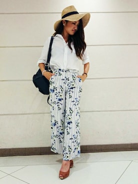 「アイテム（パンプス、イエロー系）」を使った、ARISAさん（レディース・160cm）の夏コーディネート