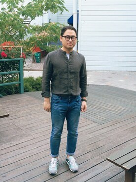 「SERIES（シリーズ）のアイテム」を使った、이효수さん（メンズ・171cm）の夏コーディネート