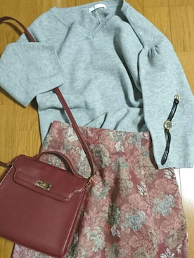「Chico（チコ）の袖ボリュームニット（ニット/セーター、グレー系）」を使った、yuuuk11さん（レディース・163cm）の秋コーディネート
