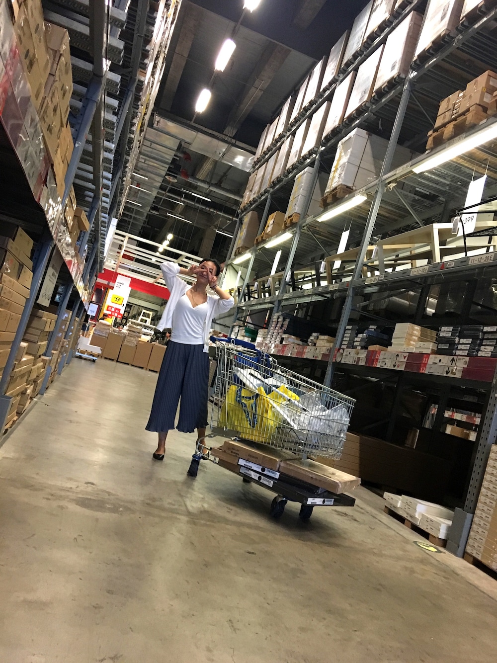 「IKEAのアイテム（インテリア、その他）」を使った、Miss_KingZさん（レディース・160cm）の夏コーディネートの1枚目の写真