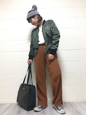 「H&M（エイチ・アンド・エム）のアイテム（ニットキャップ/ビーニー）」を使った、fumiさん（レディース・151cm）の冬コーディネート