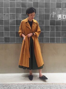 「ADAM ET ROPE'（アダムエロペ）のアイテム（ステンカラーコート）」を使った、CHARLIEさん（レディース・163cm）の夏コーディネート