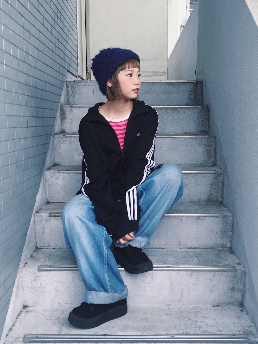 やすだちひろ 髪型 ショート