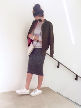 「カシミヤ」｜「アイテム（腕時計）」を使った、mariko   さん（レディース・170cm）の秋コーディネート