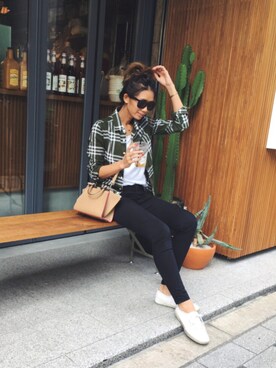 「FENDI」｜「アイテム（その他）」を使った、mariko   さん（レディース・170cm）の秋コーディネート