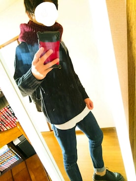 トップスを使った スヌード付き のメンズ人気ファッションコーディネート Wear