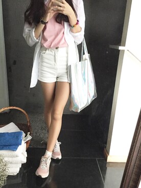 ZOEE.Yさんのコーディネート