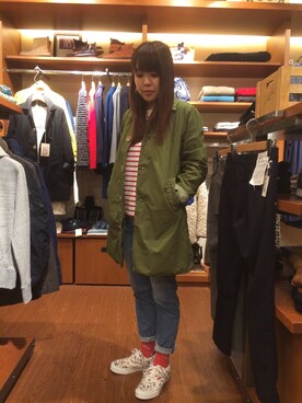 「BEAVER別注」｜「アイテム（ステンカラーコート）」を使った、もぎさん（レディース・153cm）の秋コーディネート