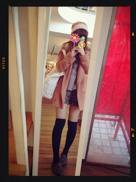「ニーハイソックス」｜「アイテム（その他アウター）」を使った、ゆっこさん（レディース・161cm）の冬コーディネート