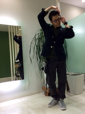 「umit benan（ウミットベナン）のアイテム（パンツ）」を使った、長野晃宏さん（メンズ・165cm）の冬コーディネート