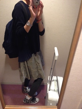 「アイテム（スーツケース/キャリーバッグ）」を使った、sayoさん（レディース・165cm）の秋コーディネート