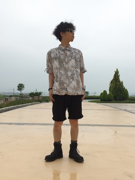 「カモ柄」｜「アイテム（その他アウター）」を使った、☈ ¥ ⍨⃝⇑さん（メンズ・175cm）の夏コーディネート