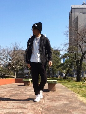 「柄シャツ」｜「アイテム（カバーオール）」を使った、☈ ¥ ⍨⃝⇑さん（メンズ・175cm）の春コーディネート