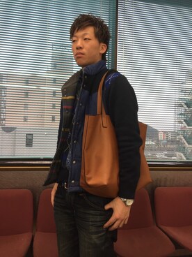 「D&G（ディーアンドジー）のアイテム（腕時計）」を使った、上嶋さん（メンズ・180cm）の春コーディネート