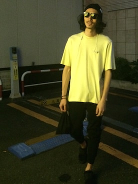 「CELINE」｜「アイテム（ニットキャップ/ビーニー）」を使った、賀津 塔さん（メンズ・178cm）の夏コーディネート
