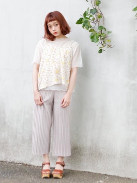 荒井愛花さんのコーディネート