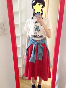 「UNIQLO（ユニクロ）のアイテム（Tシャツ/カットソー、ホワイト系）」を使った、さとんこさん（レディース・167cm）の秋コーディネート