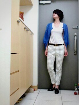 「T BY ALEXANDER WANG（ティーバイ アレキサンダーワン）のVネックTシャツ（Tシャツ/カットソー、その他）」を使った、momoyoさん（レディース・161cm）の春コーディネート