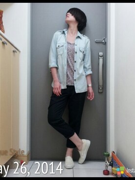 「Current/Elliott（カレントエリオット）のダンガリーシャツ（シャツ/ブラウス、ブルー系）」を使った、momoyoさん（レディース・161cm）の春コーディネート