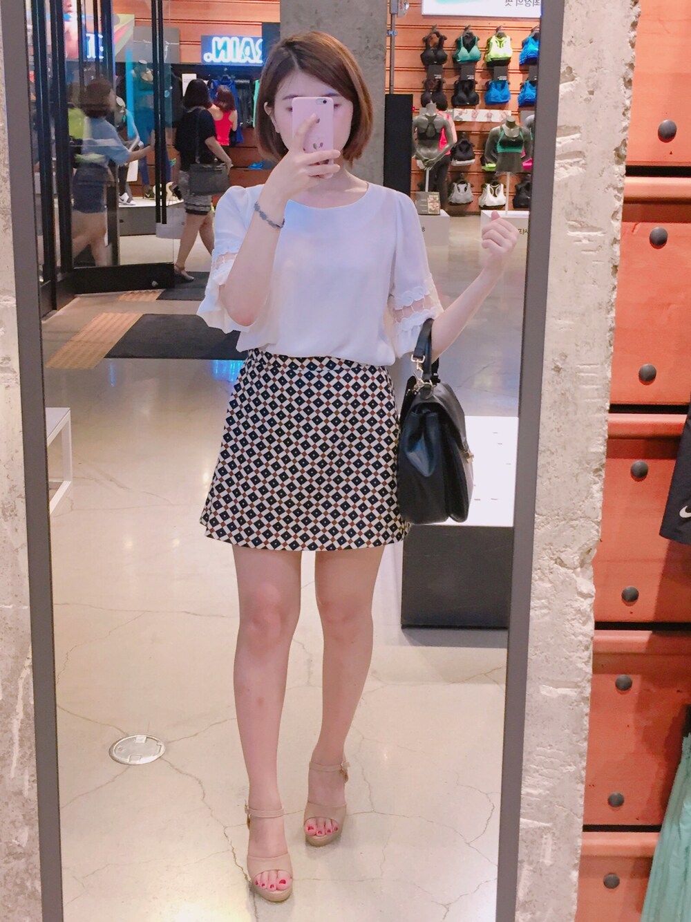 「daily look」｜「FOREVER 21のアイテム（スカート、その他）」を使った、LaylaShinさん（レディース・153cm）の夏コーディネートの1枚目の写真