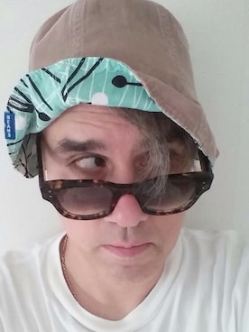 「BEAMS（ビームス）のアイテム（ハット、ベージュ系）」を使った、JLLさん（メンズ・183cm）の秋コーディネート