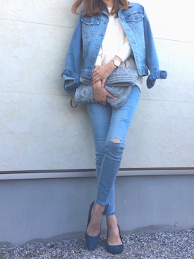 「UNIQLO（ユニクロ）のWOMEN ウルトラストレッチジーンズ（デニムパンツ）」を使った、キキさん（レディース・168cm）の冬コーディネート