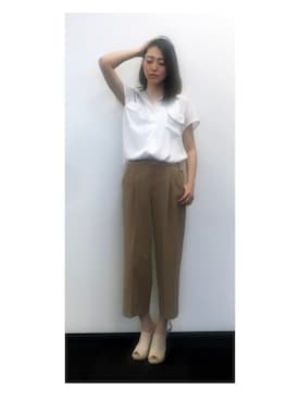 「22 OCTOBRE（ヴァンドゥ－オクトーブル）のアイテム」を使った、22 OCTOBRE Staffさん（レディース・160cm）の春コーディネート