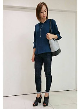 「22 OCTOBRE（ヴァンドゥ－オクトーブル）のアイテム」を使った、22 OCTOBRE Staffさん（レディース・163cm）の夏コーディネート