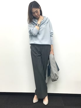 「アイテム（バングル/リストバンド）」を使った、22 OCTOBRE Staffさん（レディース・158cm）の秋コーディネート