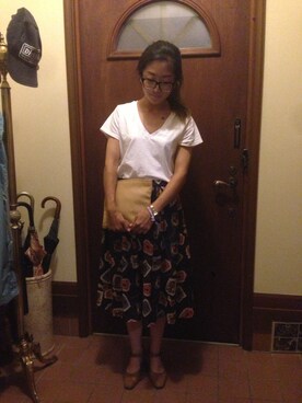 「OLD NAVY（オールドネイビー）のアイテム（Tシャツ/カットソー、ホワイト系）」を使った、arisaaさん（レディース・161cm）の秋コーディネート