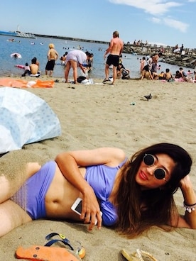 「NADIA（NADIA）のアイテム（サングラス、ブラック系）」を使った、arisaaさん（レディース・161cm）の秋コーディネート