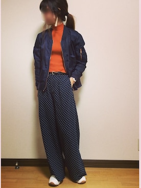 「H&M DIVIDED（エイチアンドエム　ディヴァイデッド）のアイテム（ブルゾン）」を使った、naoさん（レディース・163cm）の秋コーディネート