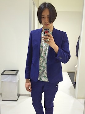 「LAD MUSICIAN（ラッドミュージシャン）のアイテム（スーツパンツ）」を使った、マークさん（メンズ・180cm）の春コーディネート