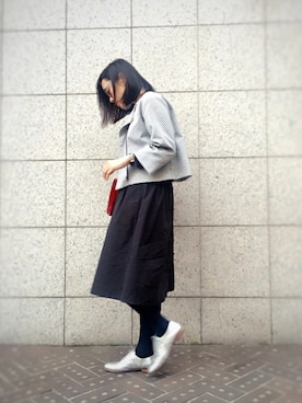 「黒スカート」｜「アイテム（ノーカラージャケット）」を使った、quruminさん（レディース・162cm）の春コーディネート