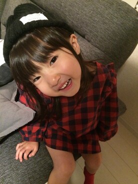 「アイテム（チュニック、レッド系）」を使った、ゆあときどきのあさん（キッズ・90cm）の冬コーディネート