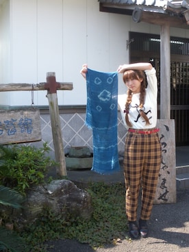 「NOMBRE IMPAIR（ノンブルアンペール）のアイテム（パンツ）」を使った、うららさん（レディース・156cm）の秋コーディネート