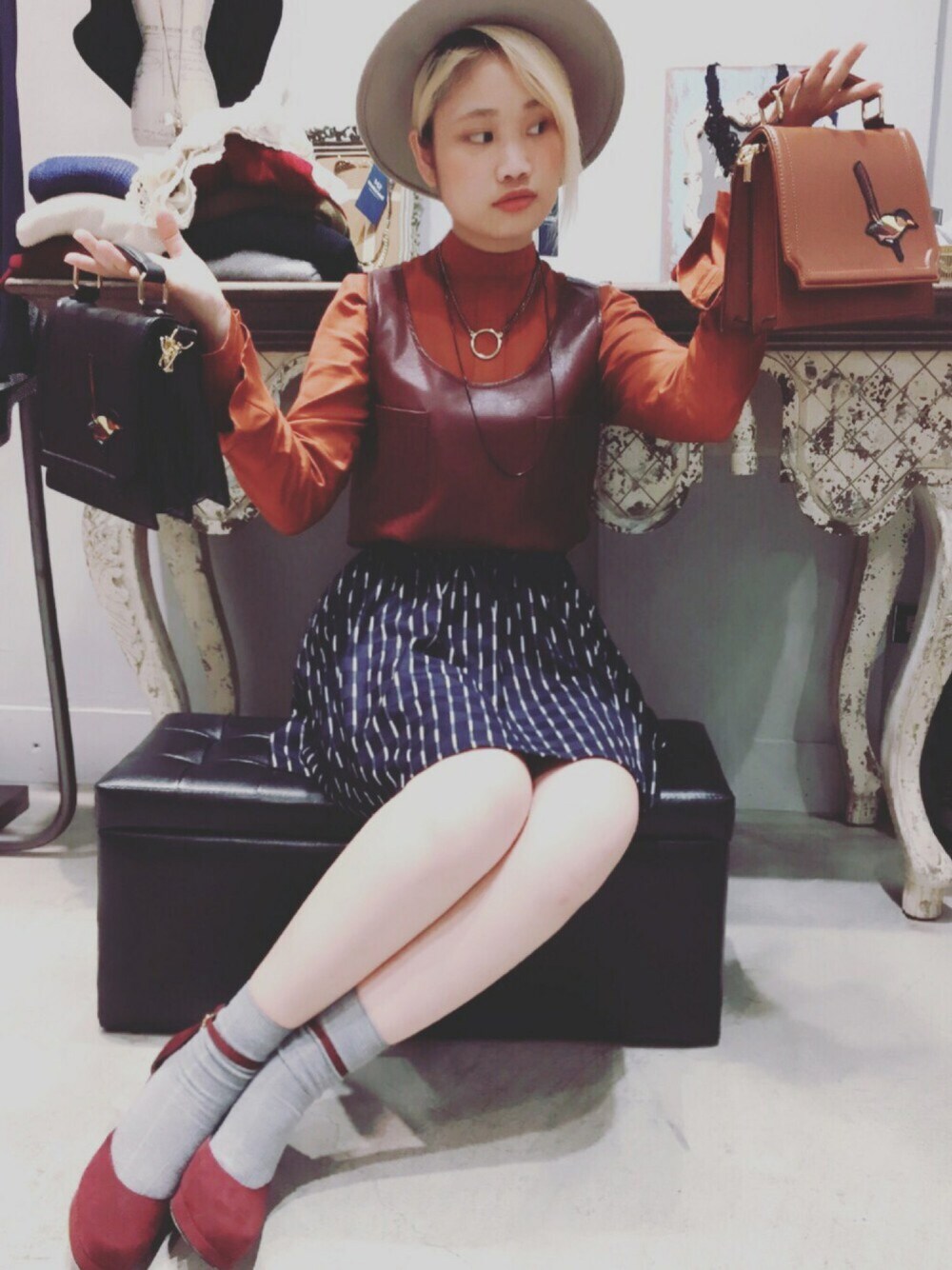 「Marjorie、skirt、red、blue、orange、Taiwan、like4like」｜「Marjorieのアイテム（スカート、ブルー系）」を使った、Yuyuさん（レディース・158cm）の春コーディネートの1枚目の写真