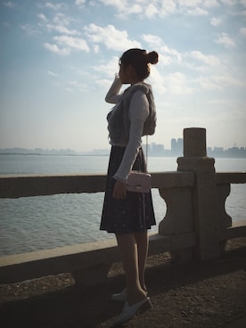 「iT（イット）のアイテム（バッグ）」を使った、璇儿さん（レディース・162cm）の冬コーディネート