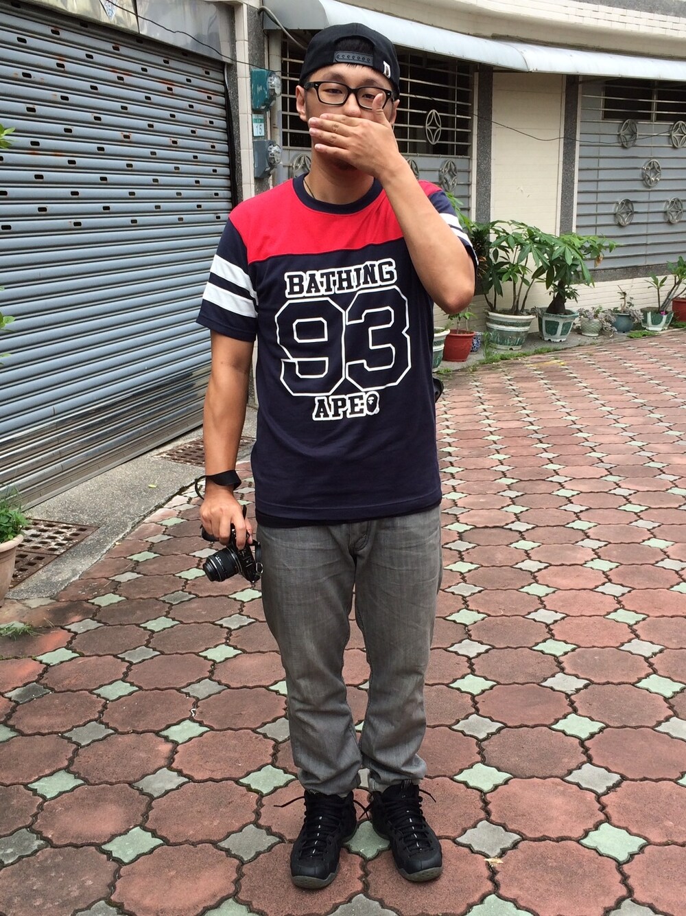 「A BATHING APEのBape（Tシャツ/カットソー、ブルー系）」を使った、Mr_kuoxxさん（メンズ・170cm）の夏コーディネートの1枚目の写真