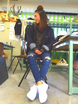 「学校」｜「アイテム（デニムジャケット）」を使った、mizukiさん（レディース・152cm）の冬コーディネート